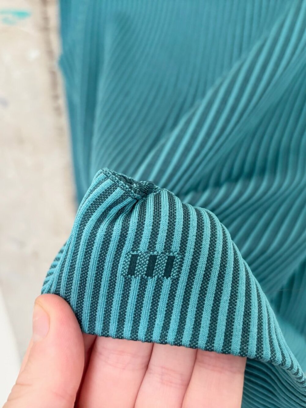Lululemon Rest Less Pullover, Rib Green Jasper / Oceanic - Picture 5 of 5